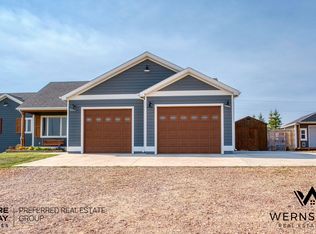 5351 Red Hills Rd, Gillette, WY 82718