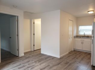 3224 SE Rockwood St, Portland, OR