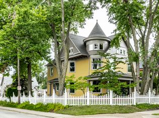2404 Broadway St, Indianapolis, IN