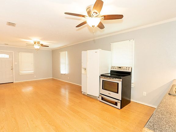 4th image of 116 Benbrook Dr