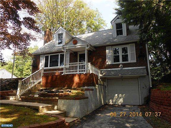 2nd image of 22 S Elmwood Ave