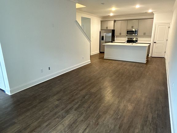 2nd image of 531 Rosewood Ln #1011