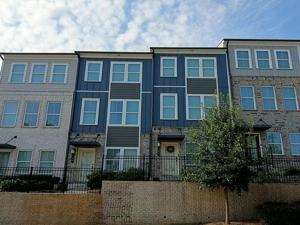 1st image of 308 Skylar Ter SE
