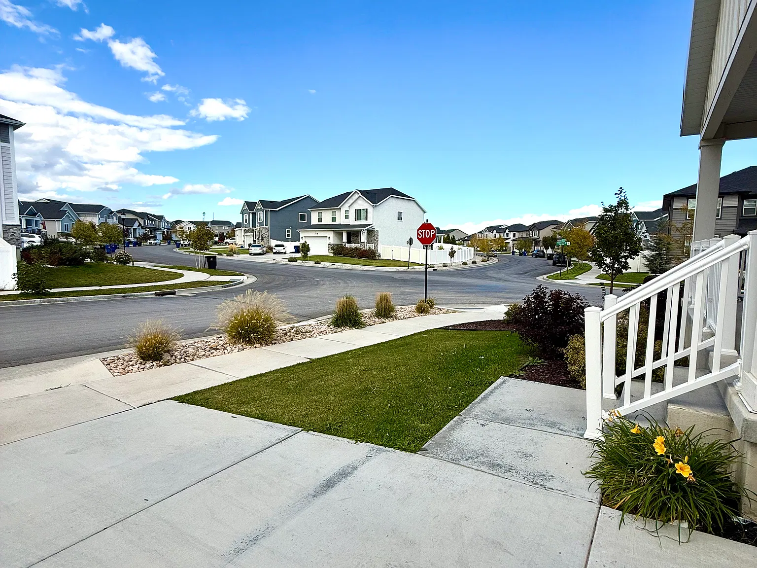 3 bed, 2.5 bath, 4255 sqft, $3,350 — Photo 4