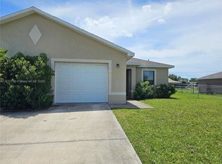 134 SE 12th St, Cape Coral, FL 33990