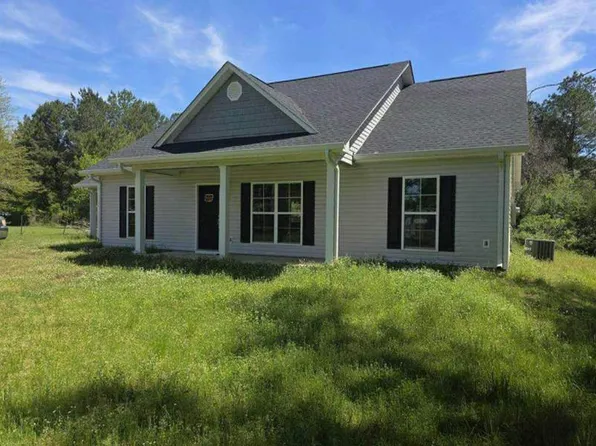 32 White Rogers Rd, Prentiss, MS 39474