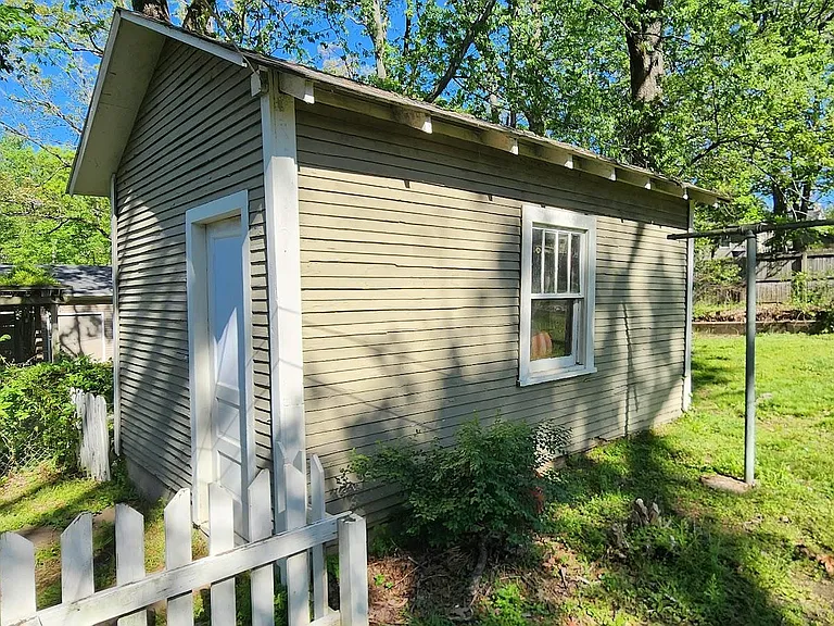 5110 Lee Ave — Photo 28