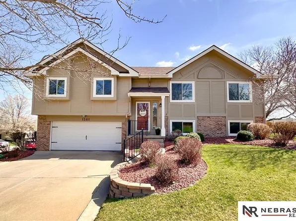1561 N 158th Ave, Omaha, NE 68118