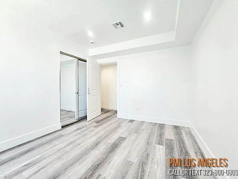 2855 Cincinnati St #6 — Photo 6