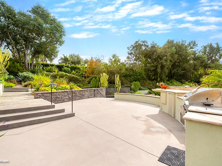 16653 Avenida Molino Viejo — Photo 34