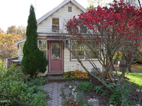 232 Grove St, Great Barrington, MA 01230
