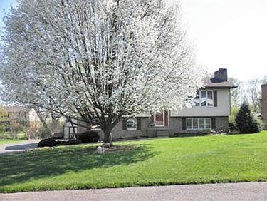 1st image of 400 5th St