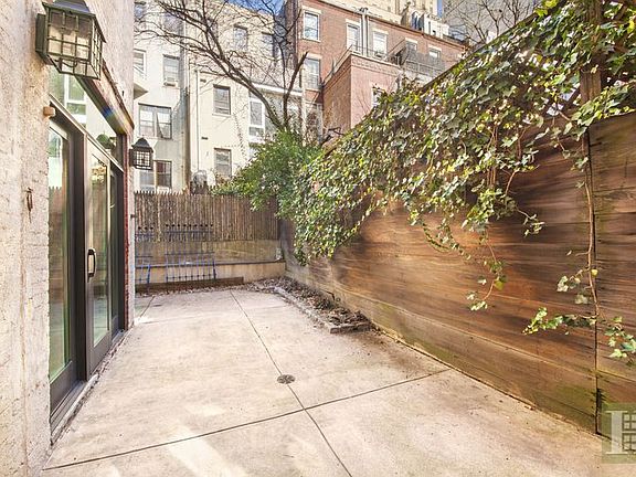 5th image of 23 W 89th St APT 2F