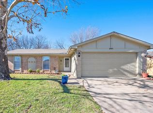3404 Durango Ln, Arlington, TX 76014