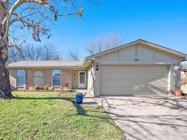 3404 Durango Ln, Arlington, TX 76014