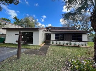 9043 SW 78th Pl, Miami, FL 33156