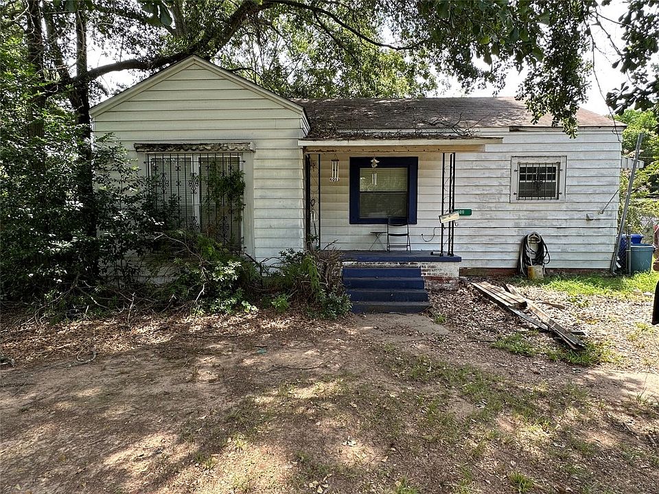 1st image of 4011 Curtis Ln