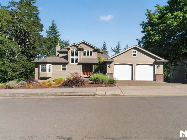 453 Dellwood Dr, Eugene, OR 97405