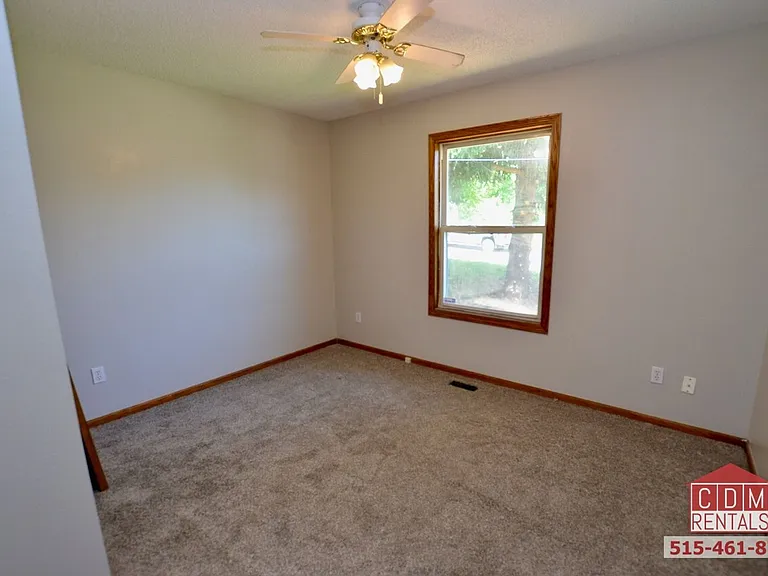 23 E Lally St — Photo 10