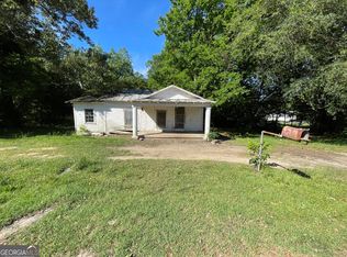 129 N 7th St, Cochran, GA 31014