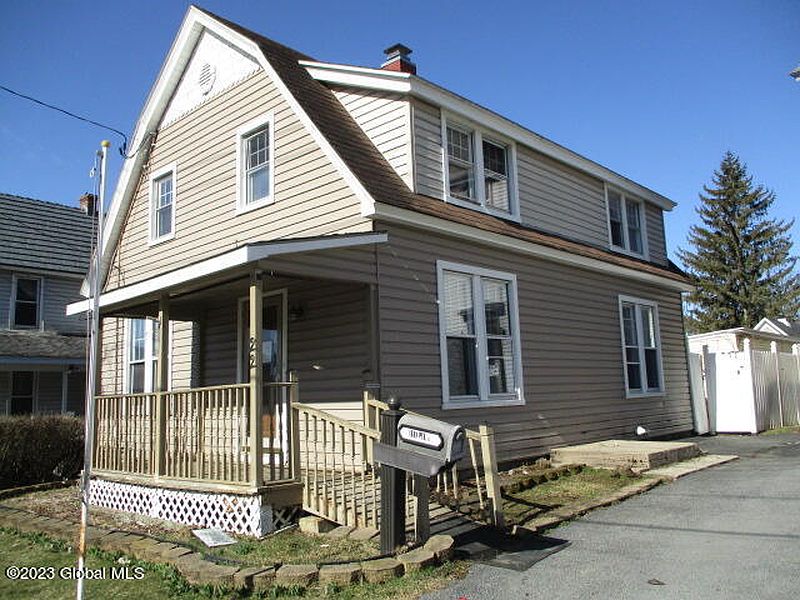 2nd image of 22 Caroline Street