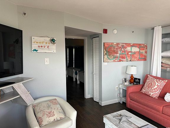 4th image of 6804 N Ocean Blvd. #1103