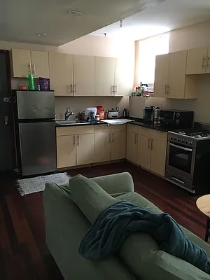 Rented by David W Realty Inc | media 23