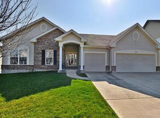 117 Carlton Point Dr, Wentzville, MO 63385
