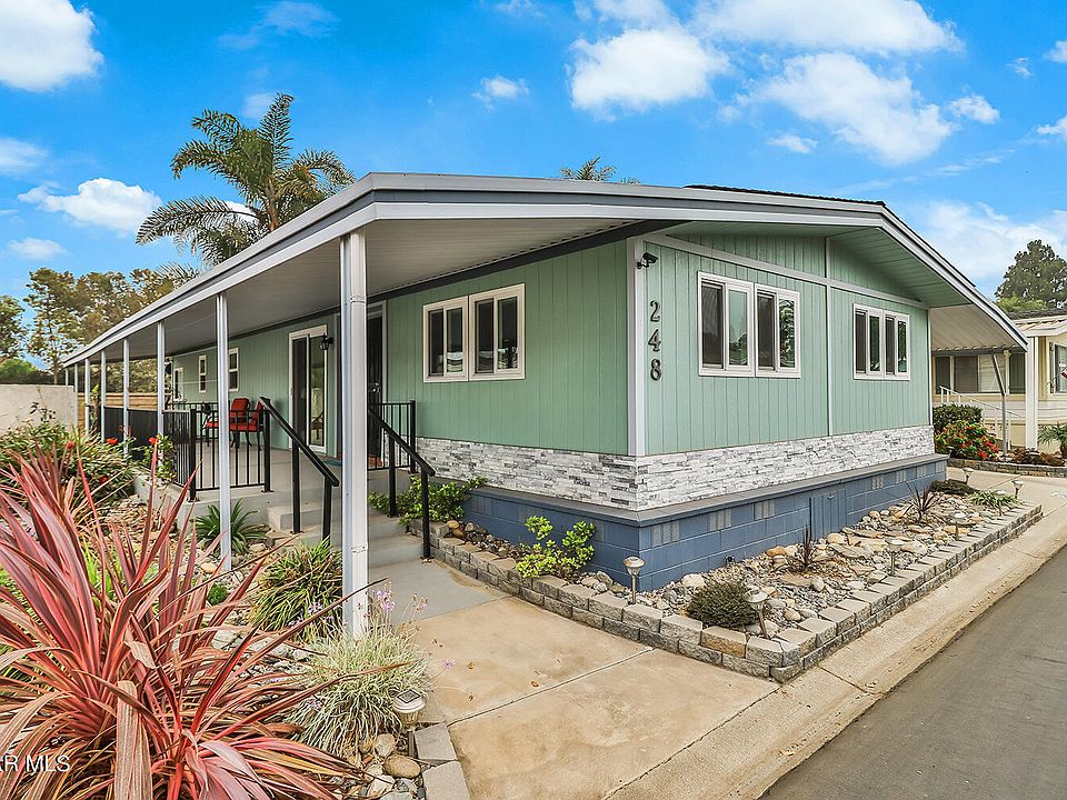 1st image of 248 Calle Fronte #3