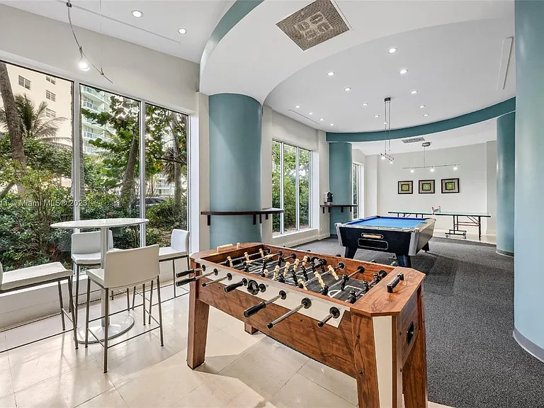 4001 S Ocean Dr #2 — Photo 35