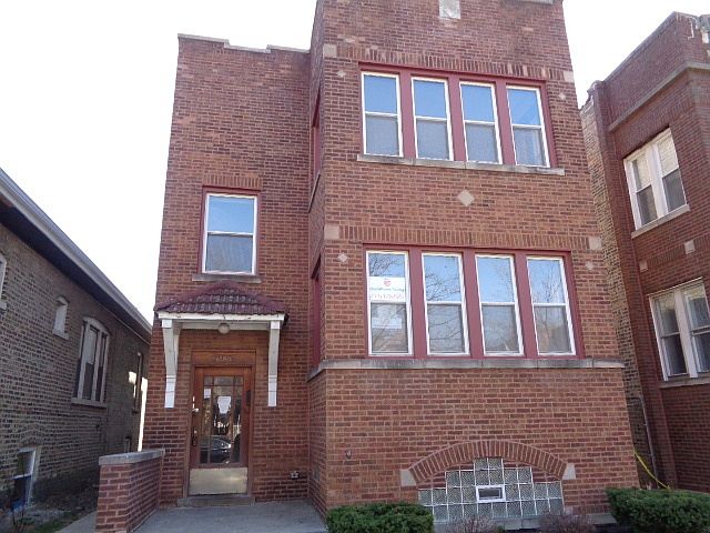 1st image of 6631 S Maplewood Ave