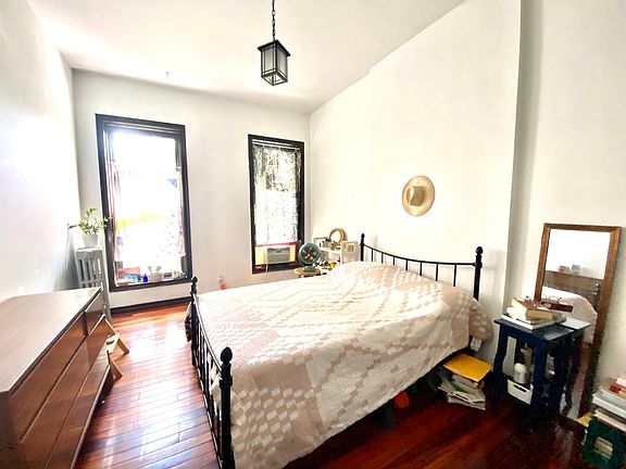 5th image of 1069 Bedford Ave #2DD