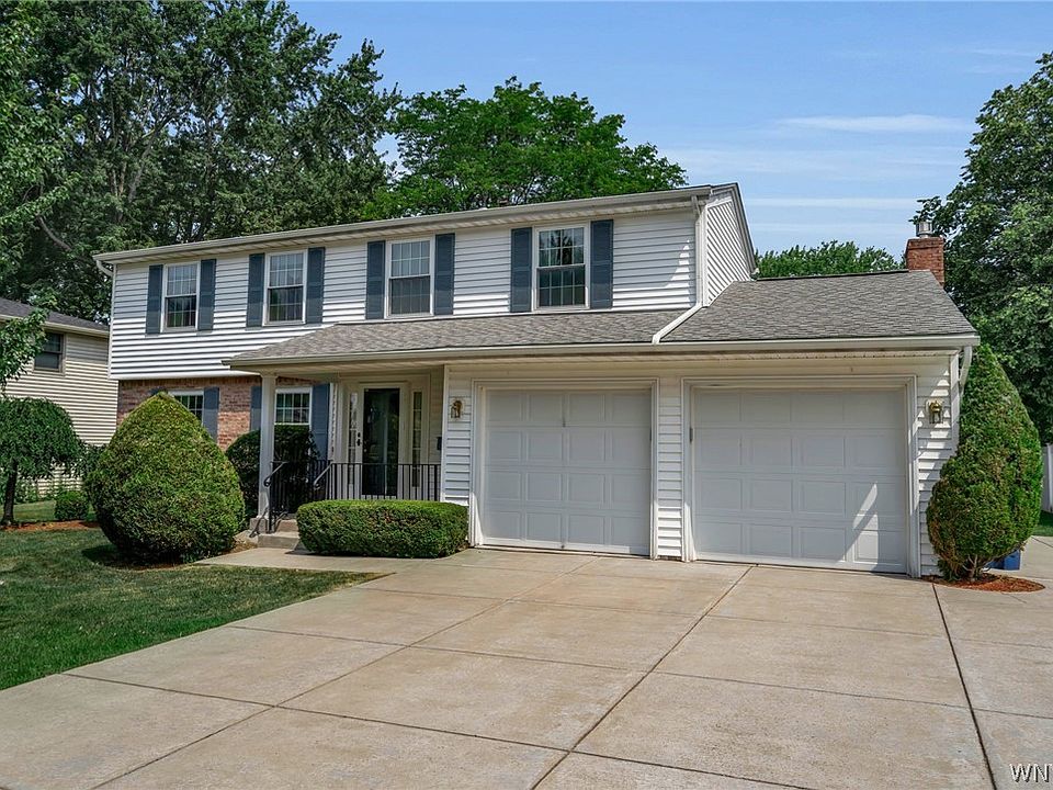 1st image of 128 Old Farm Cir