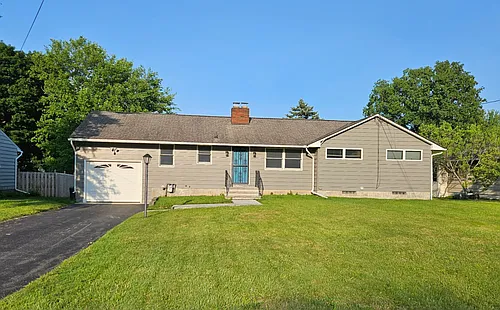 302 Palmer Dr Photo 1