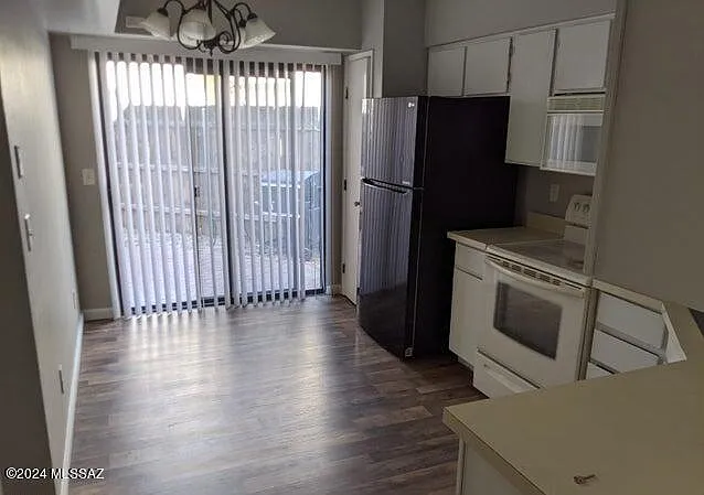 2172 N 1st Ave #25 — Photo 5