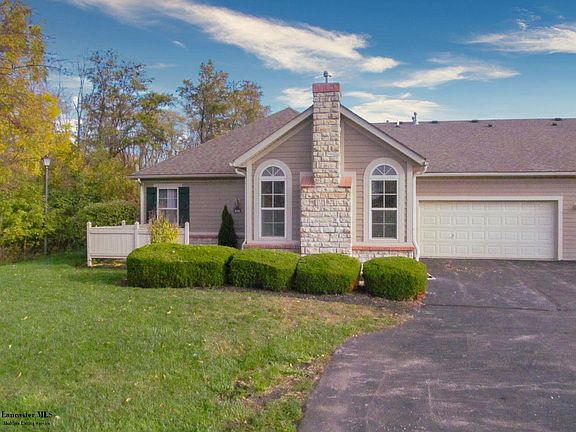 4th image of 835 Lambton Cir