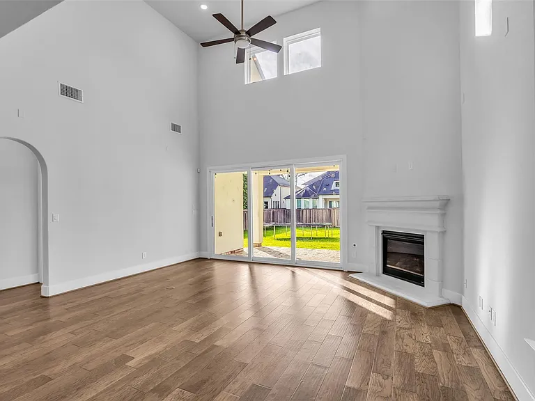 16 Clearview Terrace Pl — Photo 14