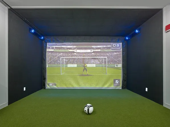 800 Avenue At Port Imperial image 30 of 33