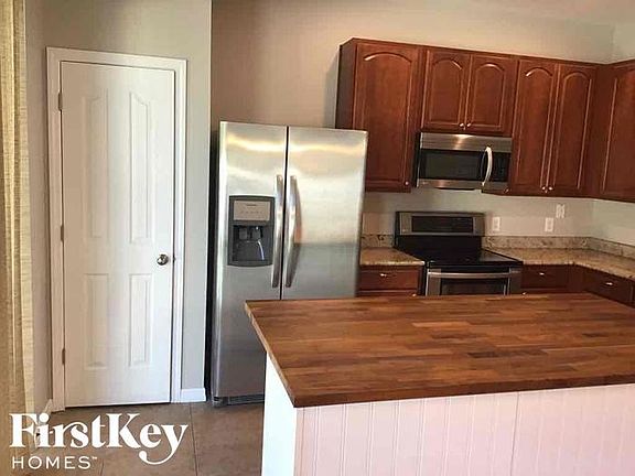 4th image of 3255 Ogden Dr