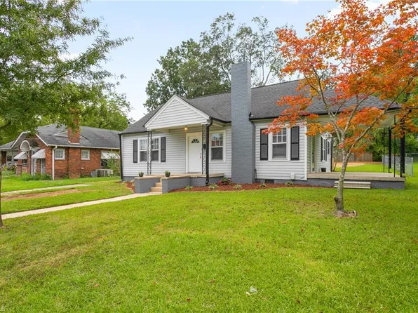 324 W Ruffin St, Burlington, NC 27217