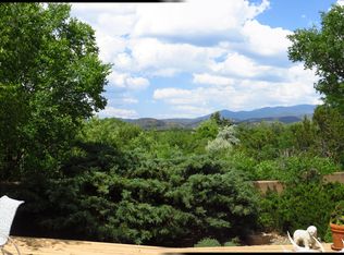 825 Camino Ranchitos, Santa Fe, NM 87505