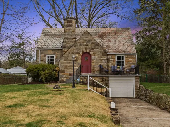 3230 Arapahoe Rd, Pittsburgh, PA 15241