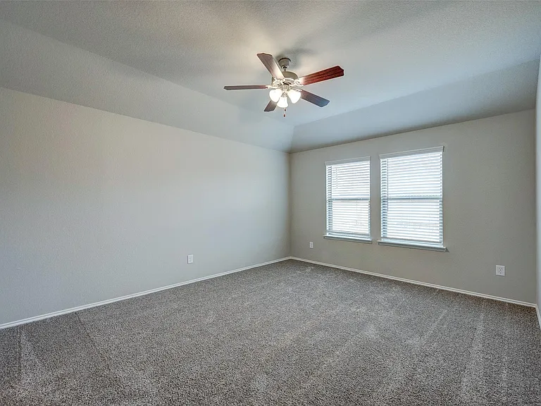 1710 Goose Island Ln — Photo 37
