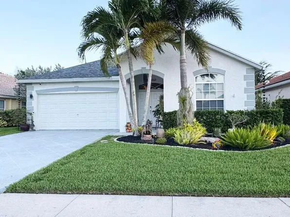 109 Derby Lane, Royal Palm Beach, FL 33411