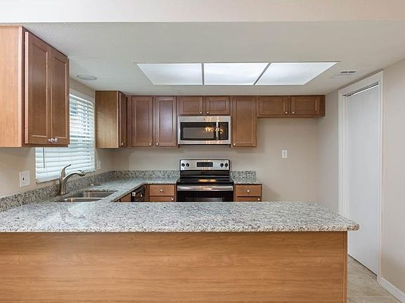 5th image of 2080 San Marino Way N