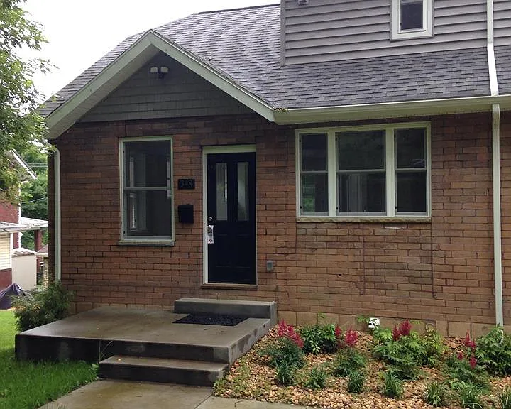 348 Waitman St — Photo 2