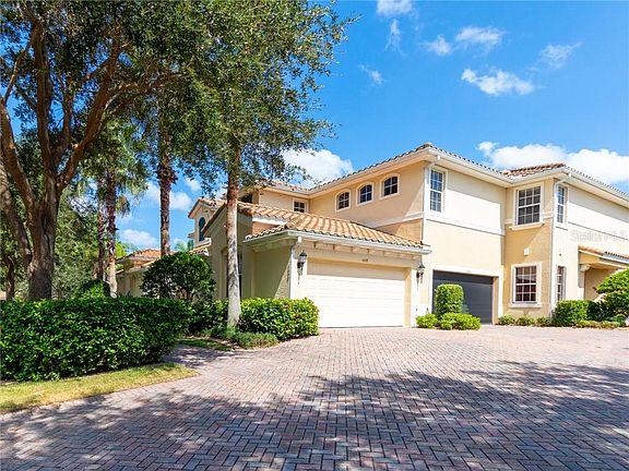 3rd image of 1438 Emerald Dunes Dr #1438
