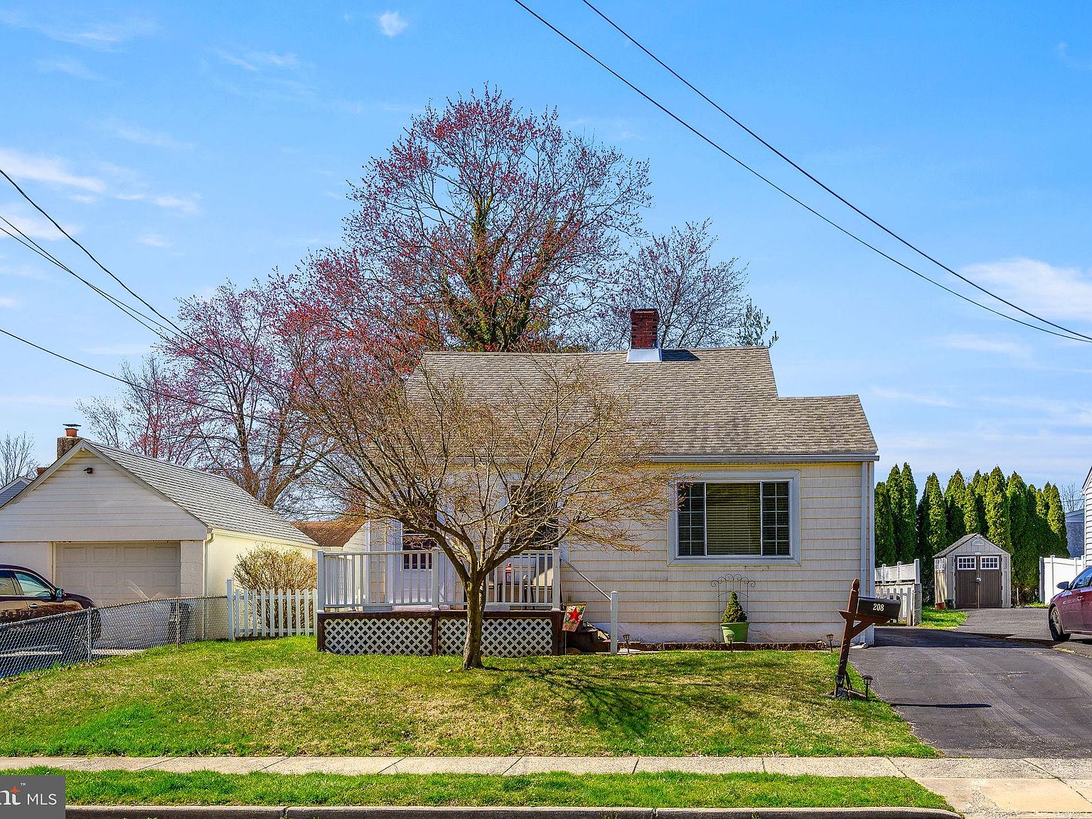208 Pennsylvania Ave, Prospect Park, PA 19076 Zillow