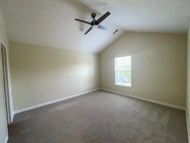 5615 Frawley Dr — Photo 15