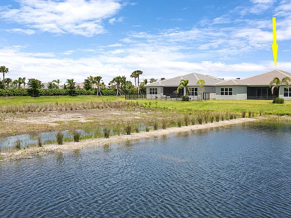 4th image of 11958 SW Laguna Bay Parkway